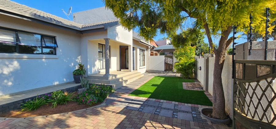 4 Bedroom Property for Sale in Bendor Limpopo