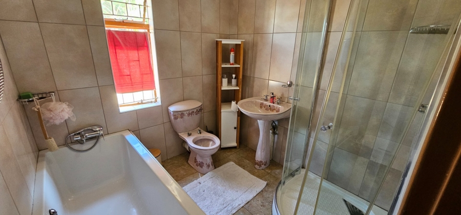 4 Bedroom Property for Sale in Bendor Limpopo