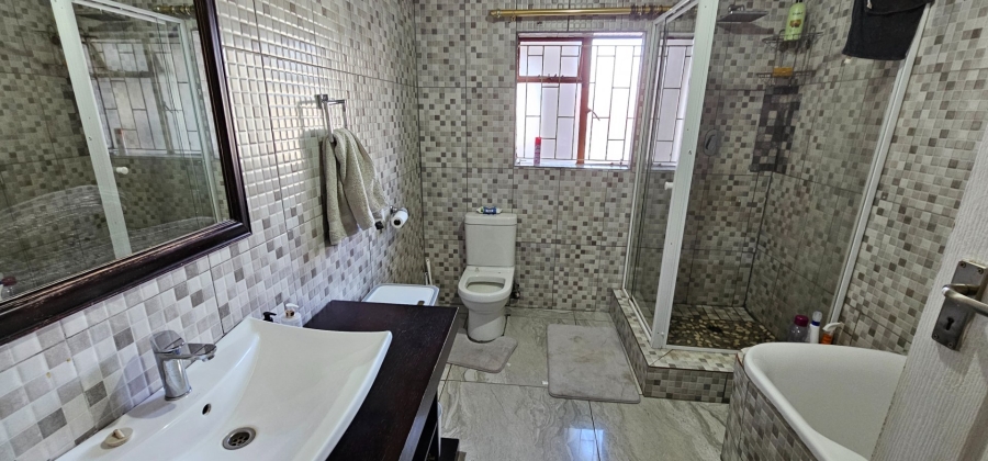 4 Bedroom Property for Sale in Bendor Limpopo
