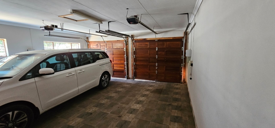 4 Bedroom Property for Sale in Bendor Limpopo