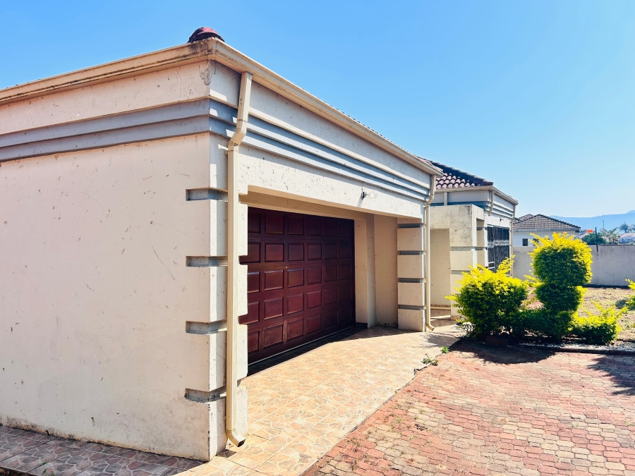 4 Bedroom Property for Sale in Eltivillas Limpopo