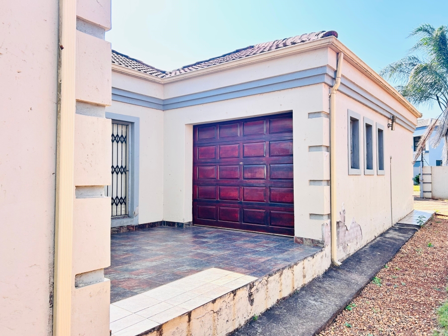 4 Bedroom Property for Sale in Eltivillas Limpopo