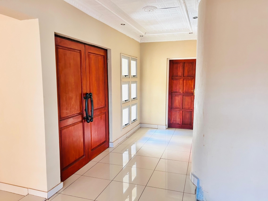 4 Bedroom Property for Sale in Eltivillas Limpopo
