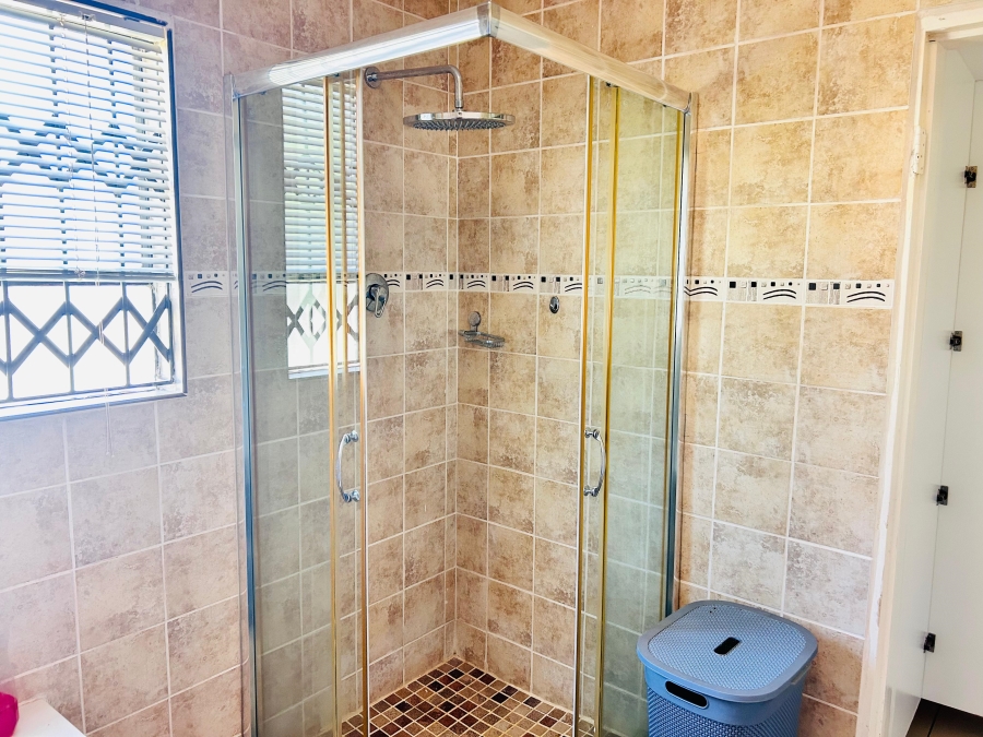 4 Bedroom Property for Sale in Eltivillas Limpopo