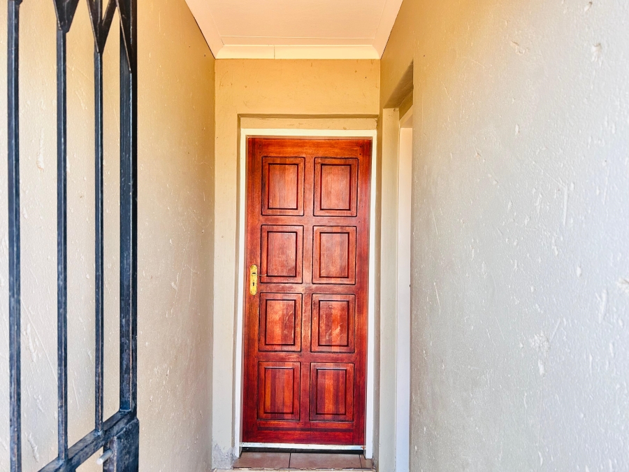 4 Bedroom Property for Sale in Eltivillas Limpopo
