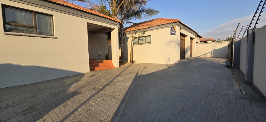 4 Bedroom Property for Sale in Bendor Limpopo