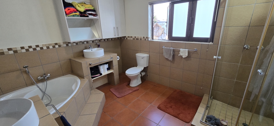 4 Bedroom Property for Sale in Bendor Limpopo