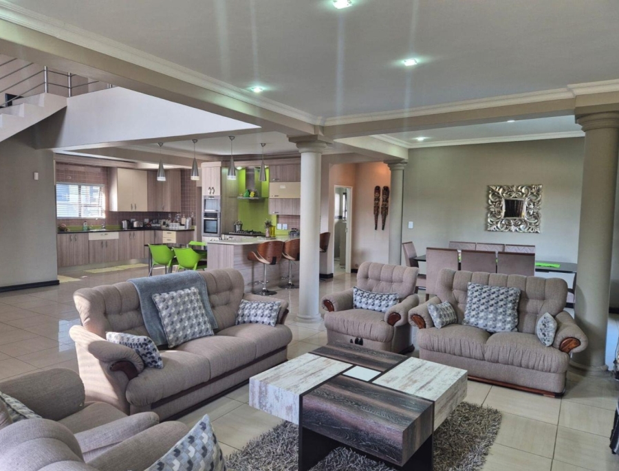 3 Bedroom Property for Sale in Bendor Limpopo