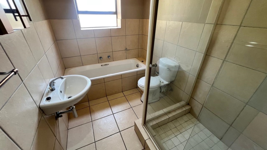 2 Bedroom Property for Sale in Bendor Limpopo