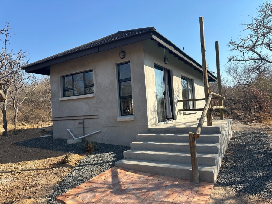 2 Bedroom Property for Sale in Lissataba Private Nature Reserve Limpopo
