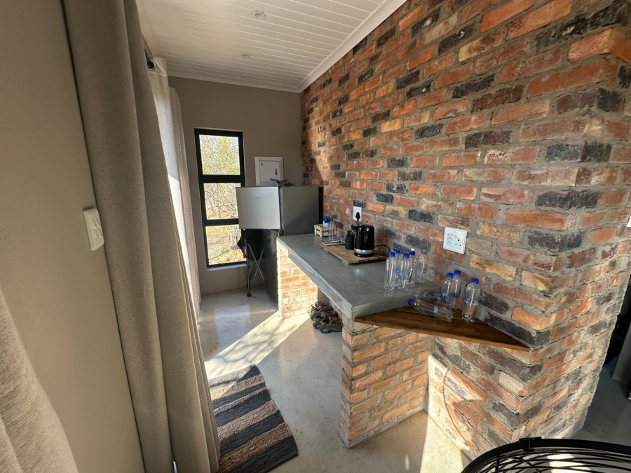 2 Bedroom Property for Sale in Lissataba Private Nature Reserve Limpopo