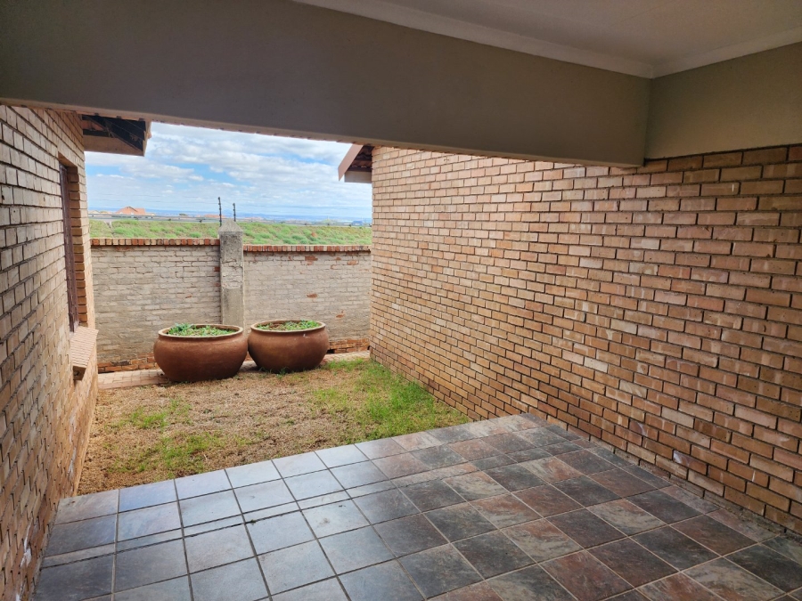 2 Bedroom Property for Sale in Waterberry Country Estate Limpopo