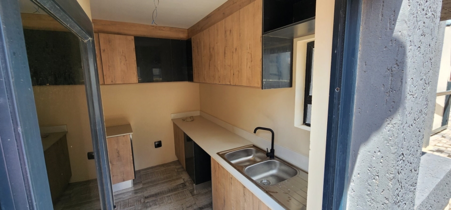 6 Bedroom Property for Sale in Woodhill Estate Limpopo