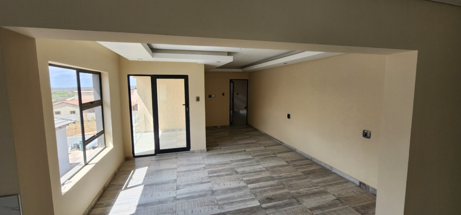 6 Bedroom Property for Sale in Woodhill Estate Limpopo