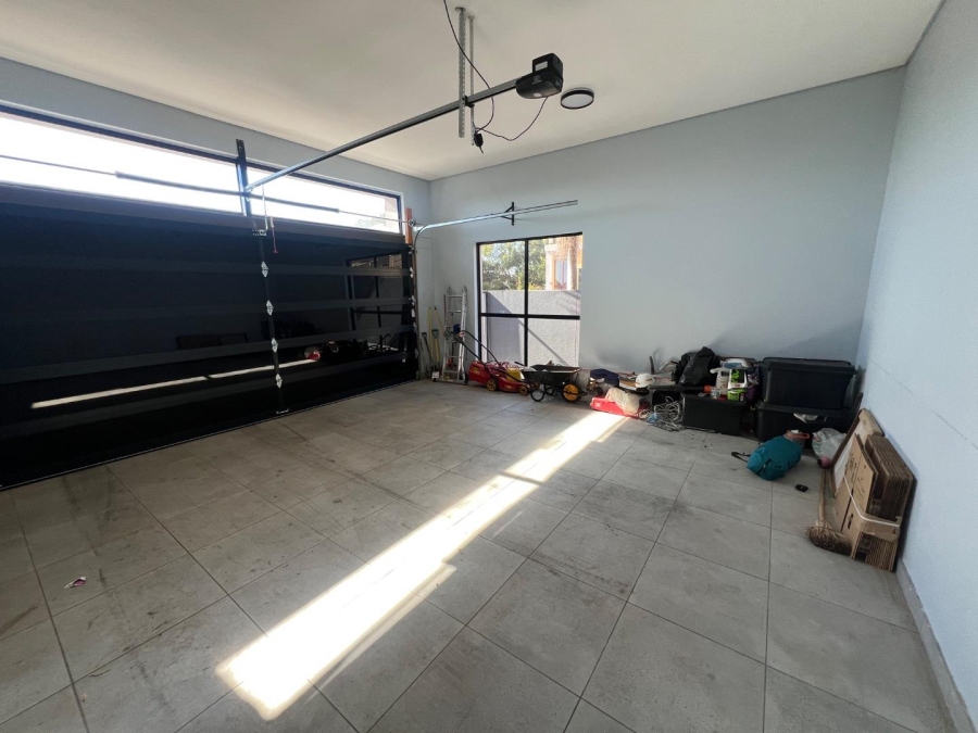 5 Bedroom Property for Sale in Thornhill Limpopo