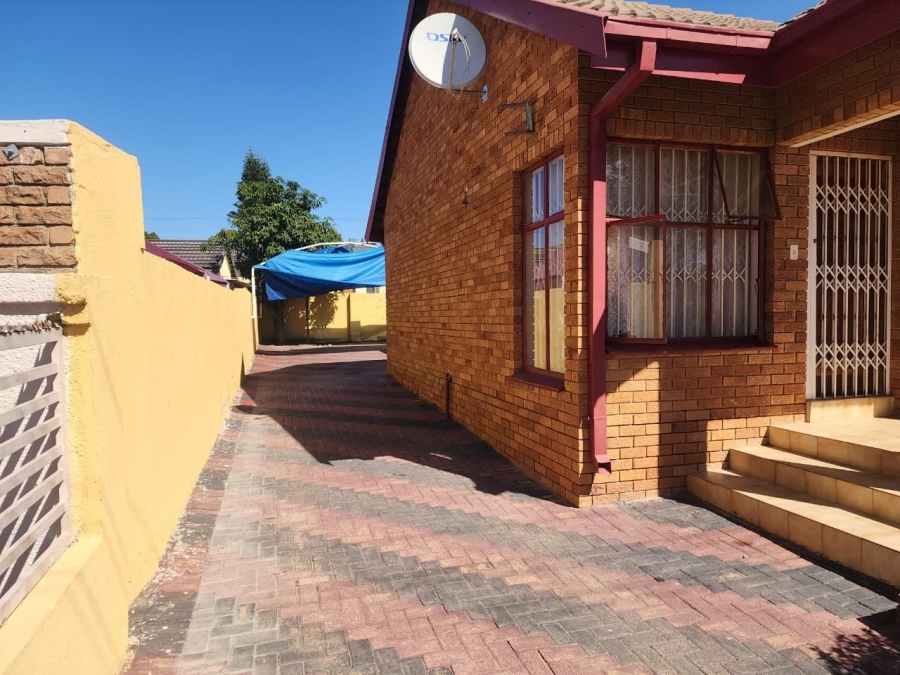 3 Bedroom Property for Sale in Seshego B Limpopo