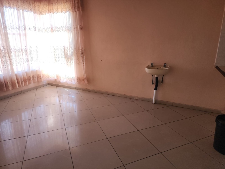 3 Bedroom Property for Sale in Seshego B Limpopo