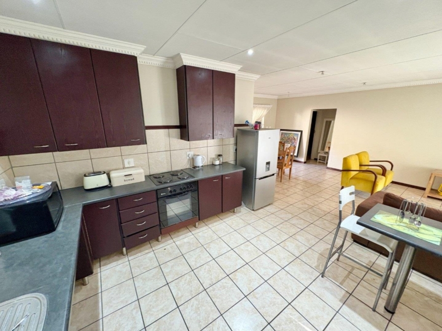 2 Bedroom Property for Sale in Polokwane Central Limpopo