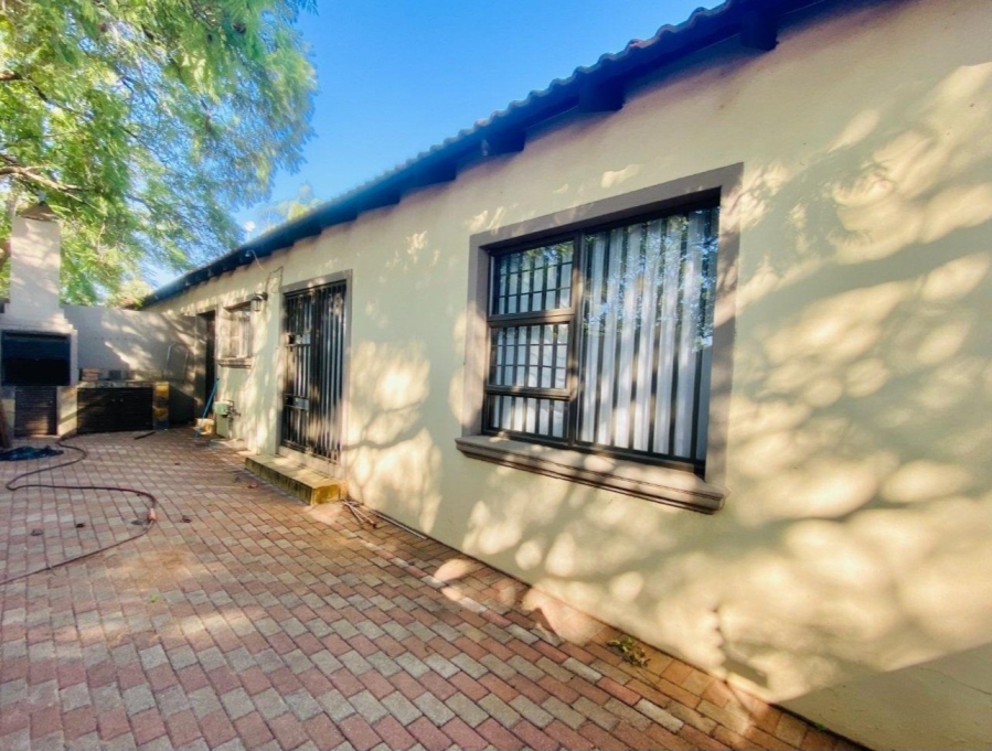 2 Bedroom Property for Sale in Polokwane Central Limpopo
