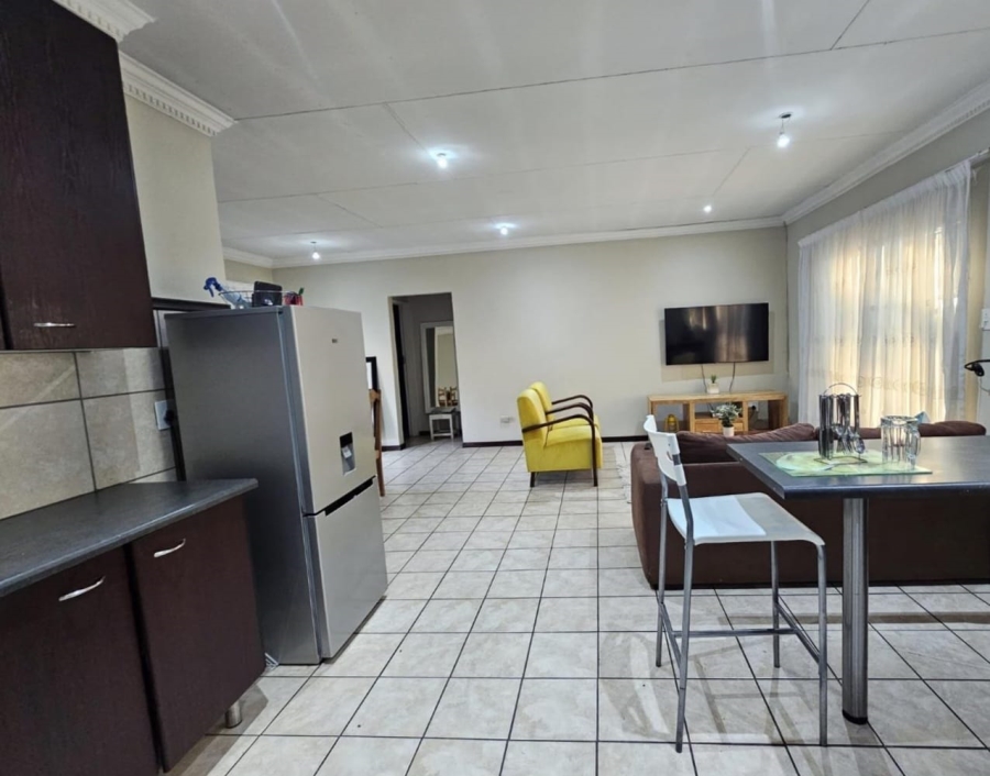 2 Bedroom Property for Sale in Polokwane Central Limpopo