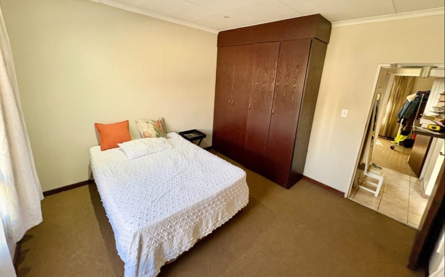 2 Bedroom Property for Sale in Polokwane Central Limpopo