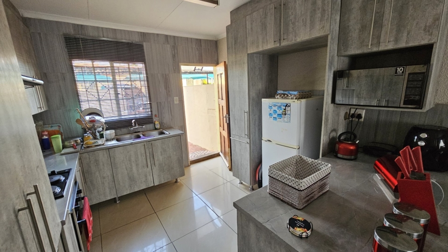 2 Bedroom Property for Sale in Bendor Limpopo