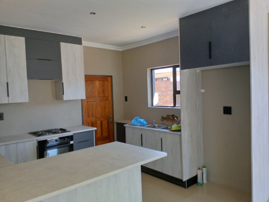 3 Bedroom Property for Sale in Bendor Limpopo