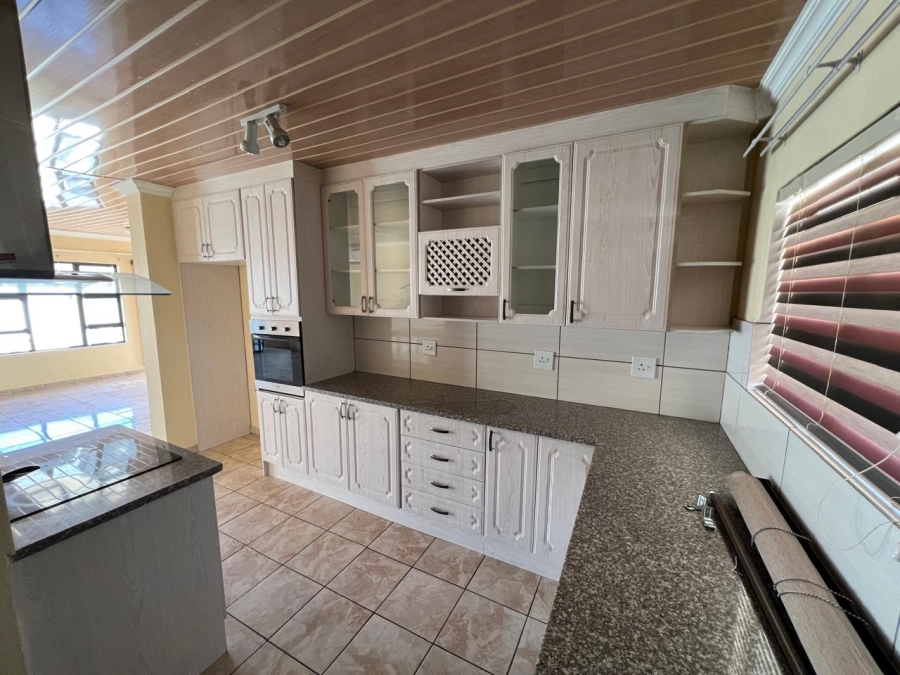 3 Bedroom Property for Sale in Woodhill Estate Limpopo