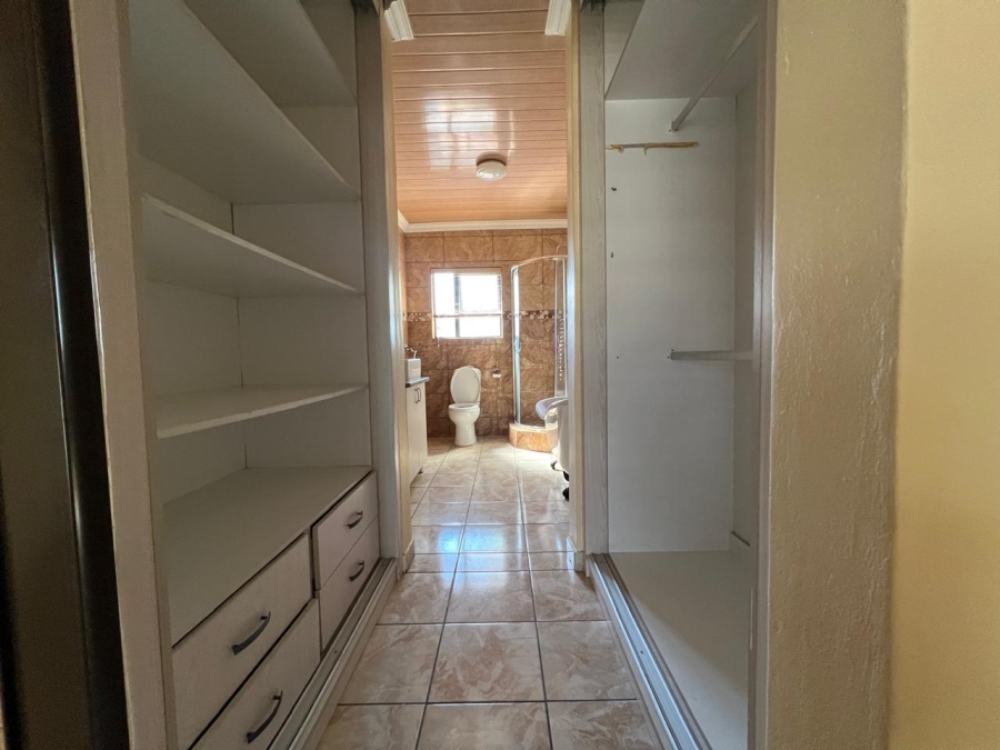 3 Bedroom Property for Sale in Woodhill Estate Limpopo