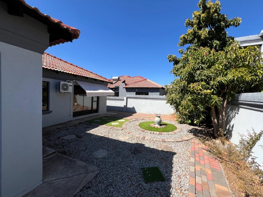 3 Bedroom Property for Sale in Woodhill Estate Limpopo