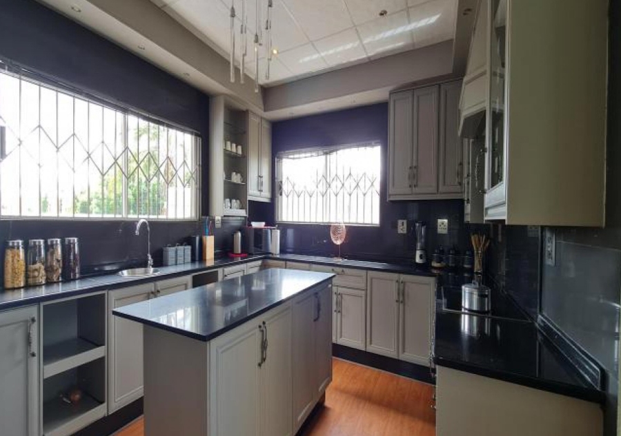 7 Bedroom Property for Sale in Sterpark Limpopo