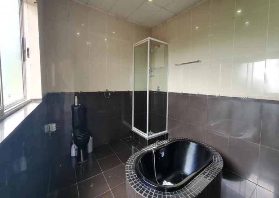 7 Bedroom Property for Sale in Sterpark Limpopo