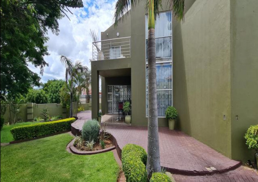 7 Bedroom Property for Sale in Sterpark Limpopo