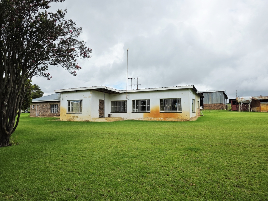 5 Bedroom Property for Sale in Mookgopong Limpopo