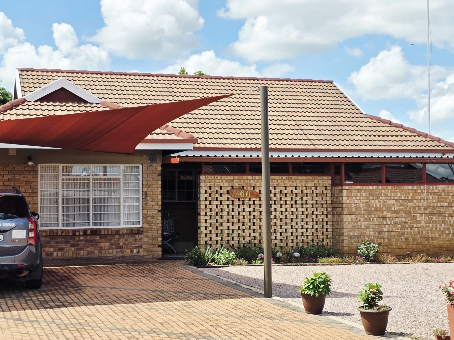 3 Bedroom Property for Sale in Mookgopong Limpopo