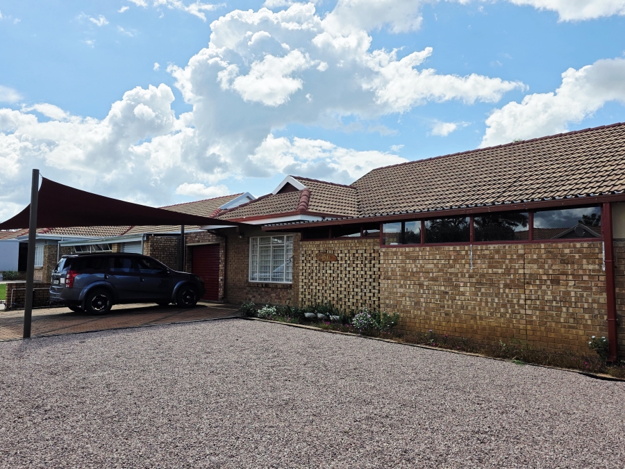3 Bedroom Property for Sale in Mookgopong Limpopo