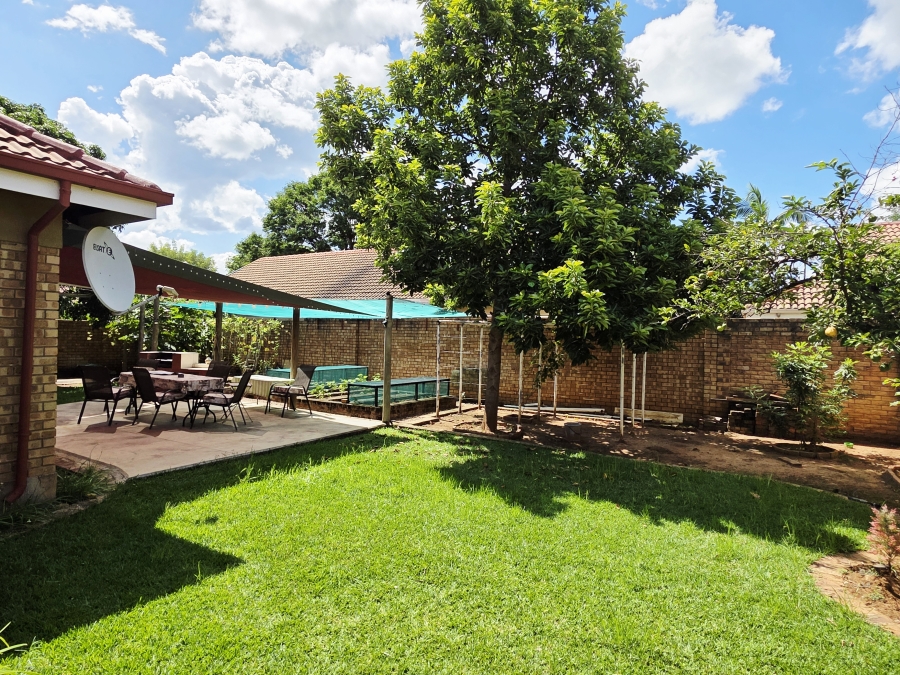 3 Bedroom Property for Sale in Mookgopong Limpopo