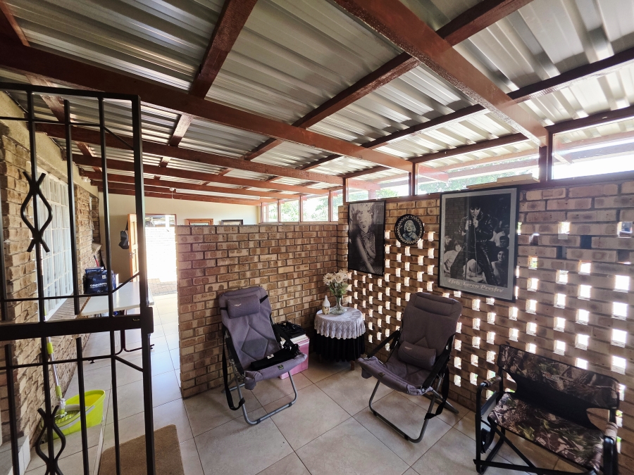 3 Bedroom Property for Sale in Mookgopong Limpopo