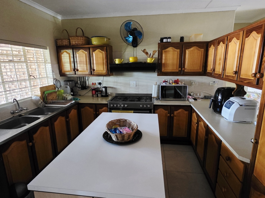 3 Bedroom Property for Sale in Mookgopong Limpopo
