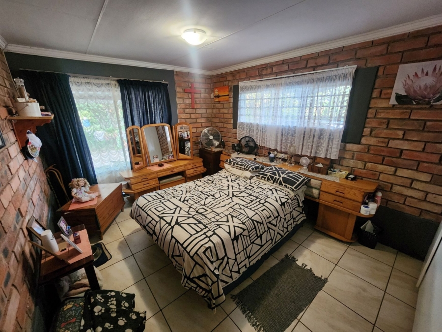 2 Bedroom Property for Sale in Doornbult Limpopo