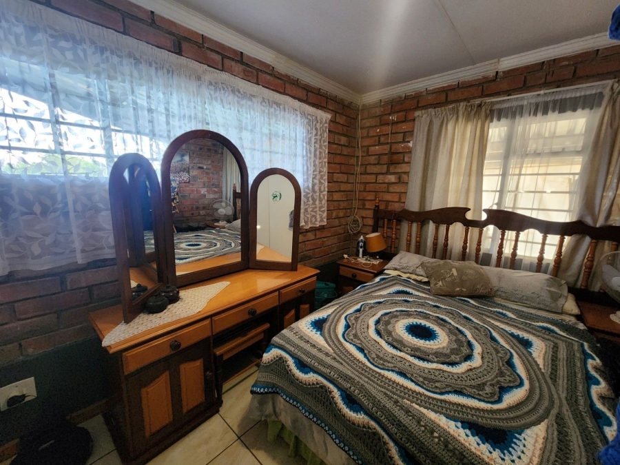 2 Bedroom Property for Sale in Doornbult Limpopo