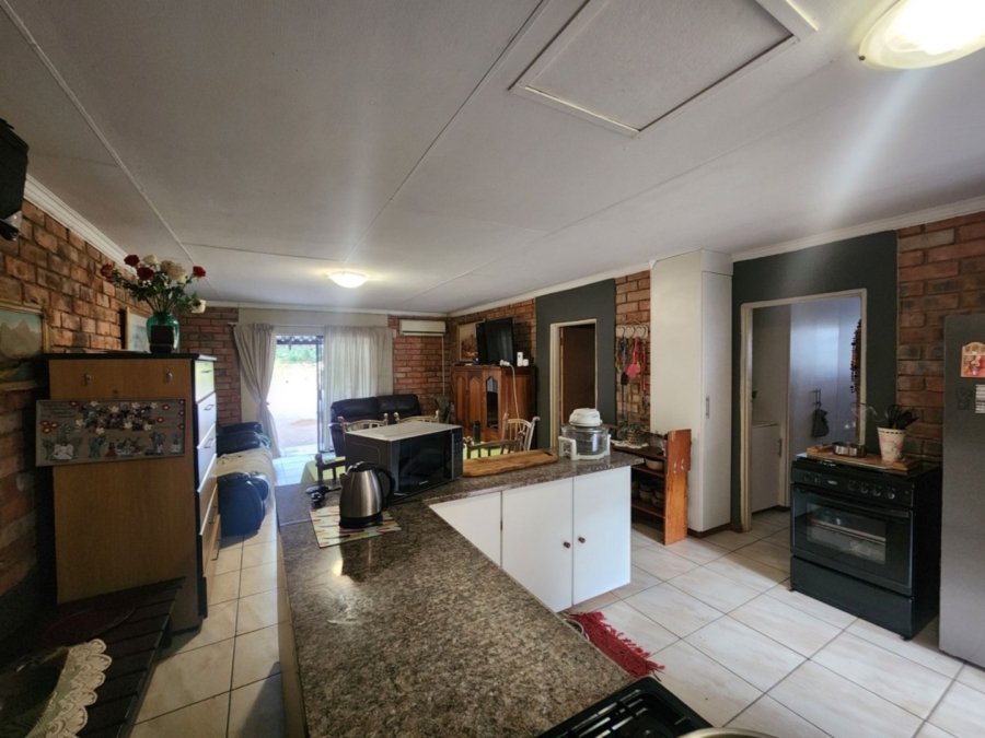 2 Bedroom Property for Sale in Doornbult Limpopo