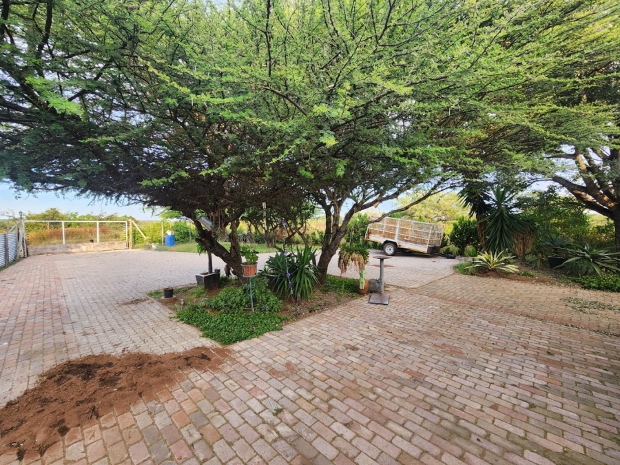 2 Bedroom Property for Sale in Doornbult Limpopo