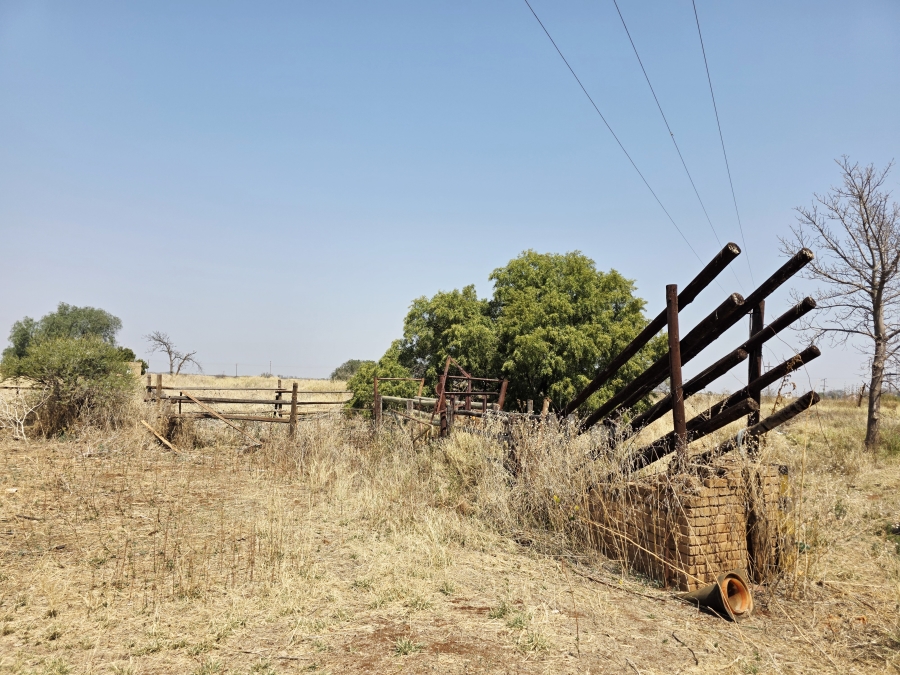 5 Bedroom Property for Sale in Roedtan Limpopo