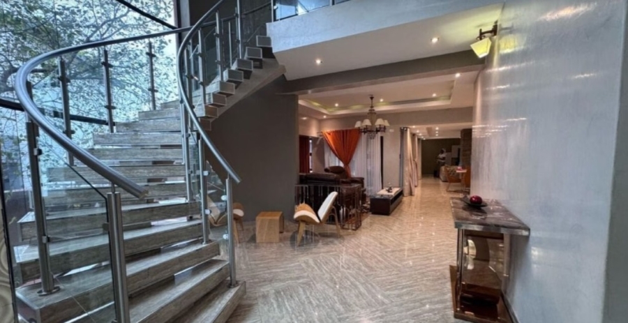 5 Bedroom Property for Sale in Bendor Limpopo