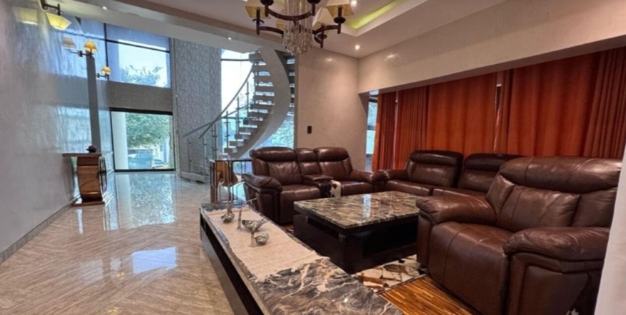 5 Bedroom Property for Sale in Bendor Limpopo