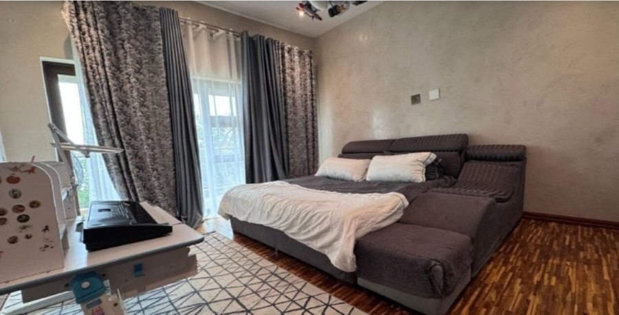 5 Bedroom Property for Sale in Bendor Limpopo