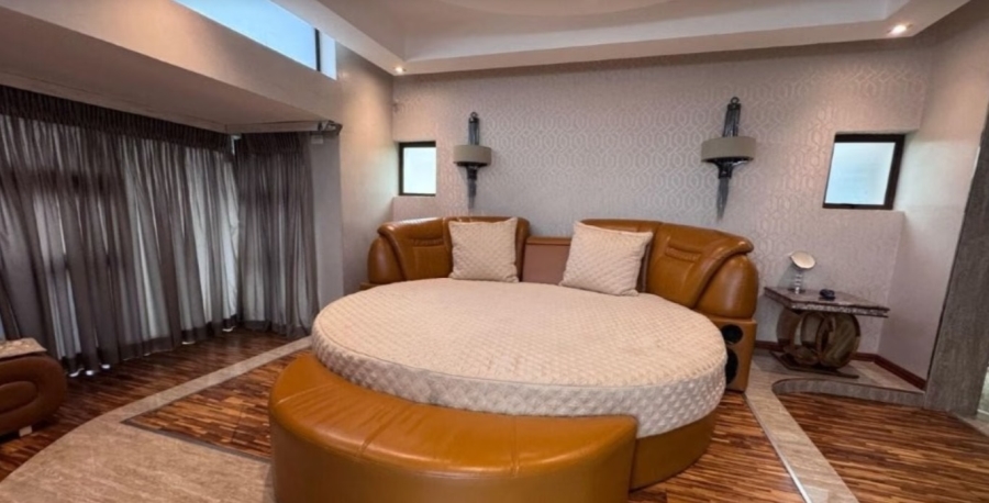 5 Bedroom Property for Sale in Bendor Limpopo