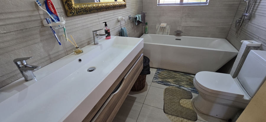 3 Bedroom Property for Sale in Flora Park Limpopo