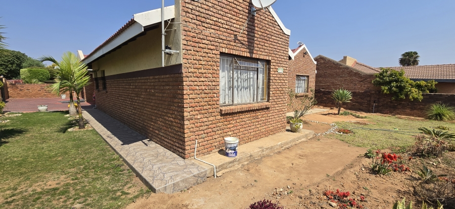 3 Bedroom Property for Sale in Flora Park Limpopo